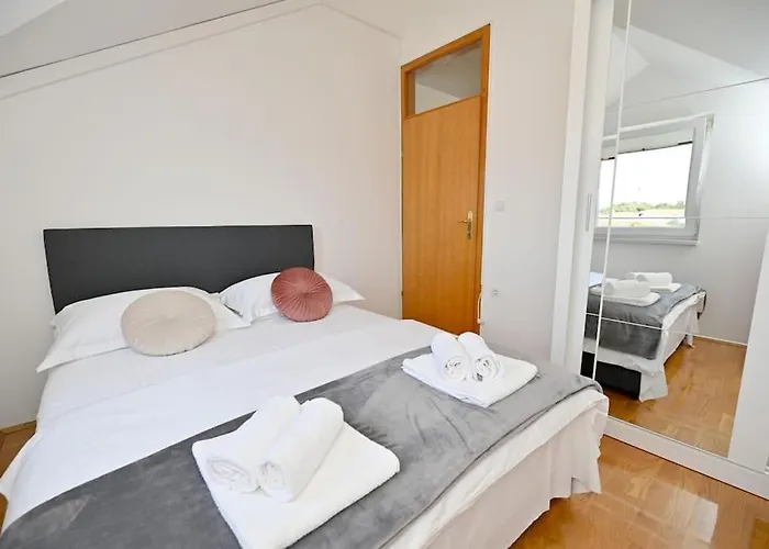 Daire L & Z Visnjik Zadar