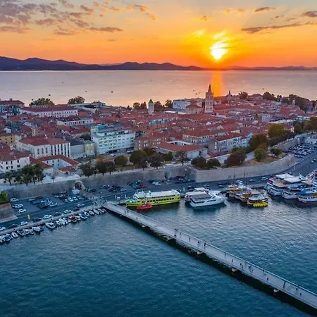 Apartament L & Z Visnjik ,free Private Garage & Self Check-in